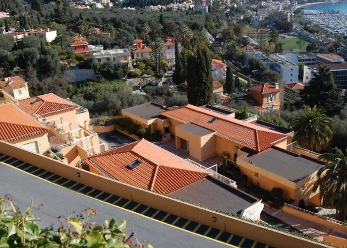 Petit 3p Avec Terrasse, Piscine Et Garage - Fr-1-196-193 Apartamento Menton